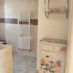 De Charme Avec Piscine 5 Min D'avignon Villa *
