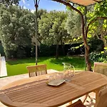 De Charme Avec Piscine 5 Min D'avignon *
