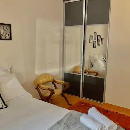 De Charme Avec Piscine 5 Min D'avignon Villa *
