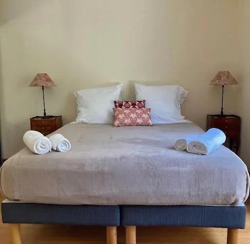 De Charme Avec Piscine 5 Min D'avignon Villa Les Angles (Gard)